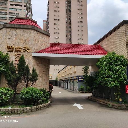 Blue Sky Motel Guishan Esterno foto